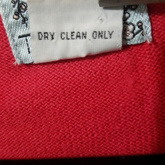 TABITHA Pink/Red Button Fitted 3/4 Sleeve Cardigan - Picture 11 of 11